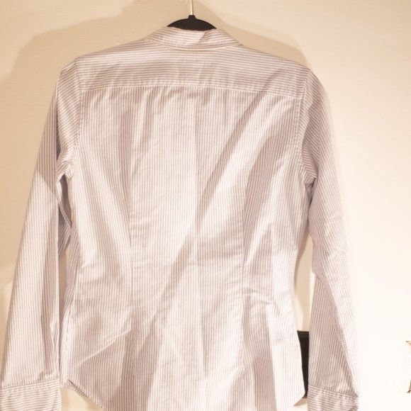 Ralph Lauren White and Purple Fitted Long Sleeve Button Down Shirt - Picture 3 of 11